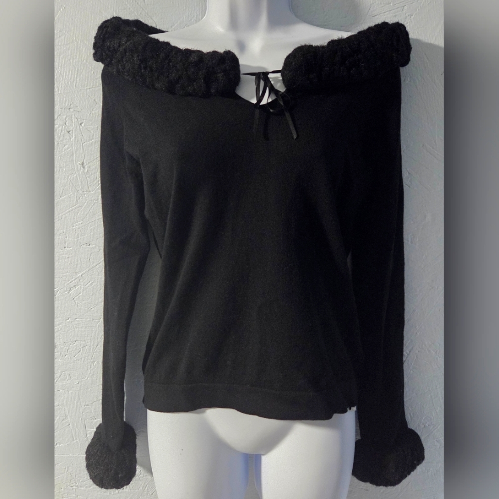 Vintage Y2K Nine West Black Sweater W/ Fuzzy Collar & Cuffs - Medium